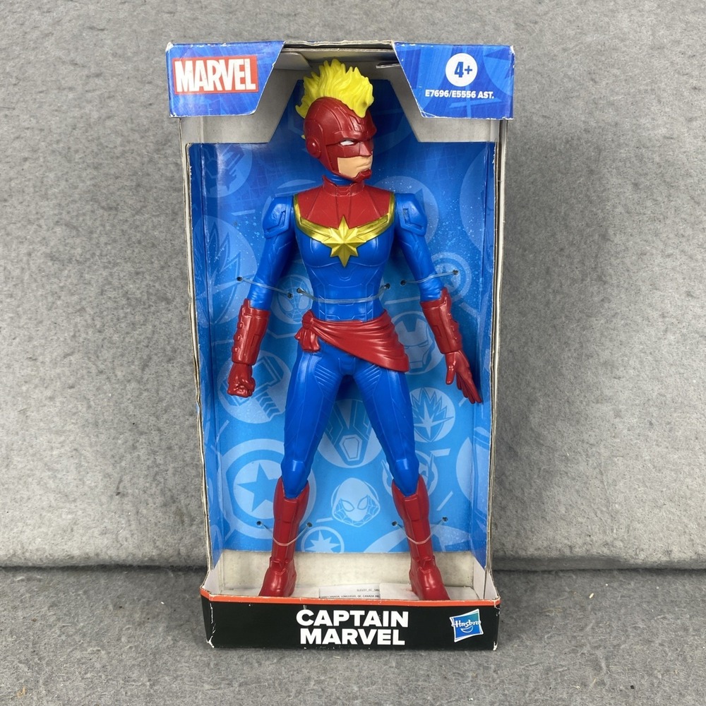 Marvel Captain Marvel 9" Hasbro Action Figure Marvel Universe Super Hero Avenger